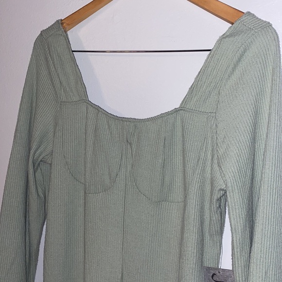 Ribbed Sage Green Dress NWOT - Picture 2 of 4